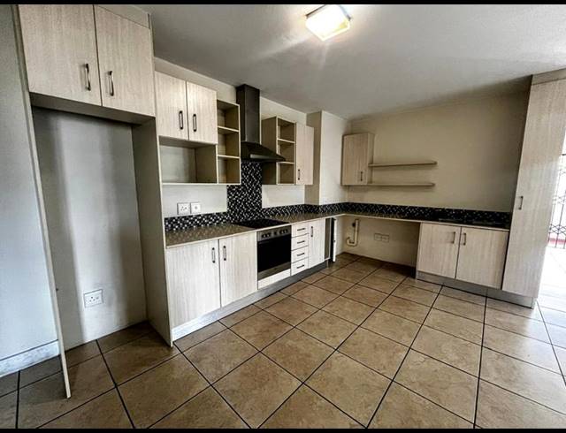 2 BEDROOM APARTMENT FOR SALE IN EDENBURG